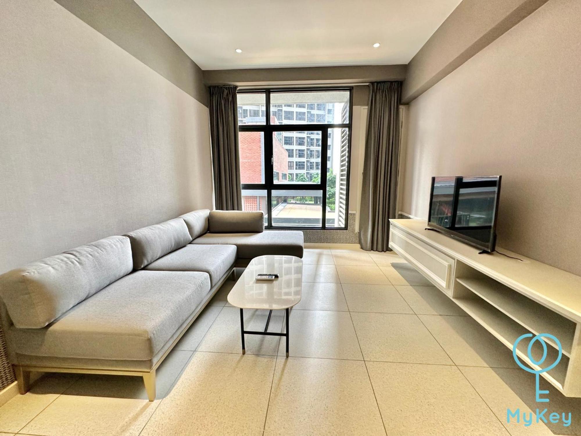 Millerz Square By Mykey Lejlighed Kuala Lumpur Eksteriør billede A living room in a serviced apartment in Ho Chi Minh City, Vietnam