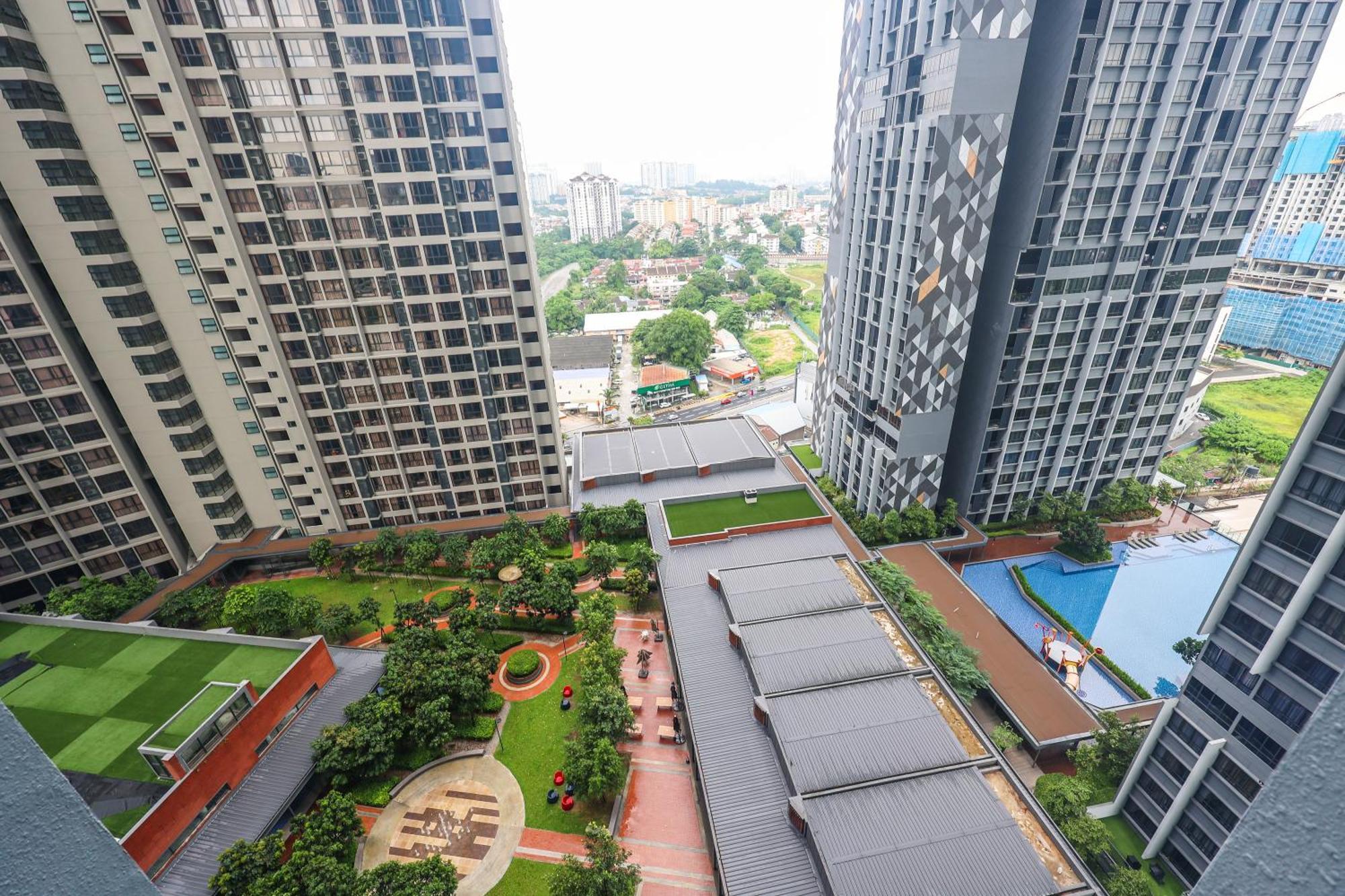 Millerz Square By Mykey Lejlighed Kuala Lumpur Eksteriør billede The panorama of the complex