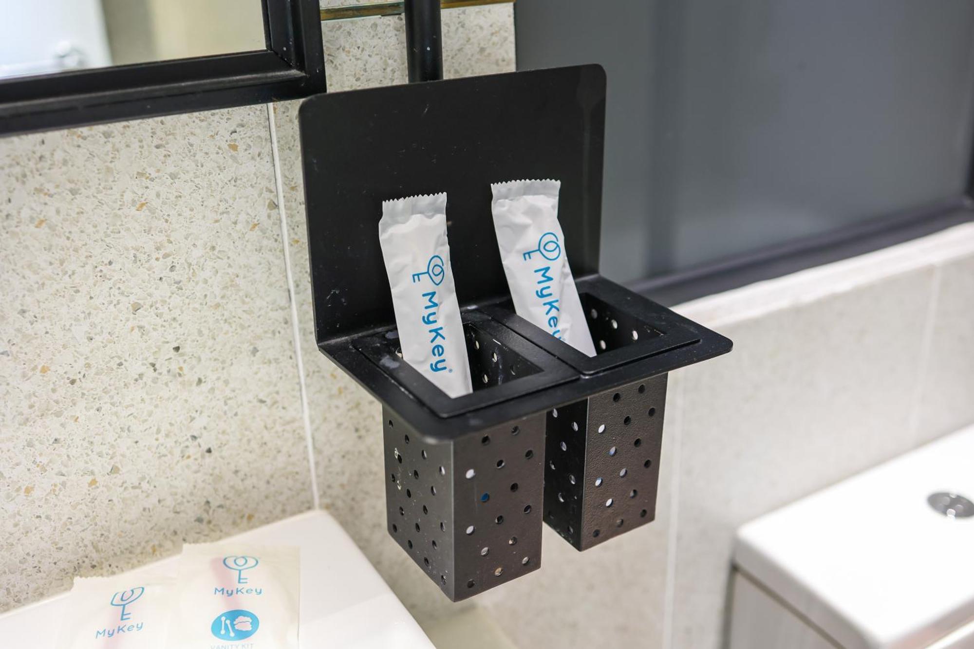 Millerz Square By Mykey Lejlighed Kuala Lumpur Eksteriør billede A shower gel dispenser