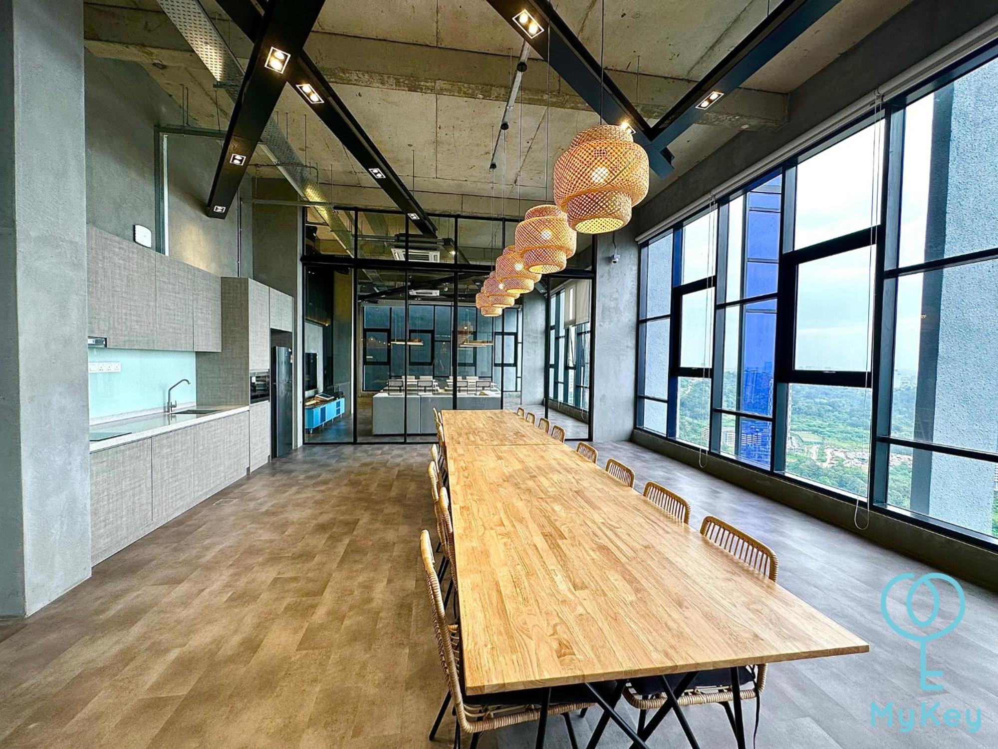 Millerz Square By Mykey Lejlighed Kuala Lumpur Eksteriør billede The kitchen at the 30th floor
