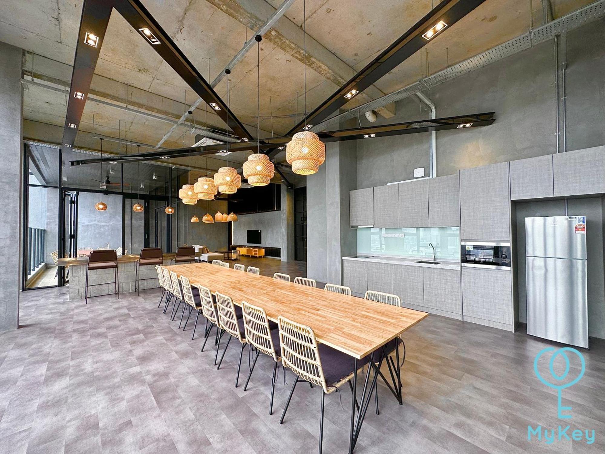 Millerz Square By Mykey Lejlighed Kuala Lumpur Eksteriør billede The kitchen at the 10th floor